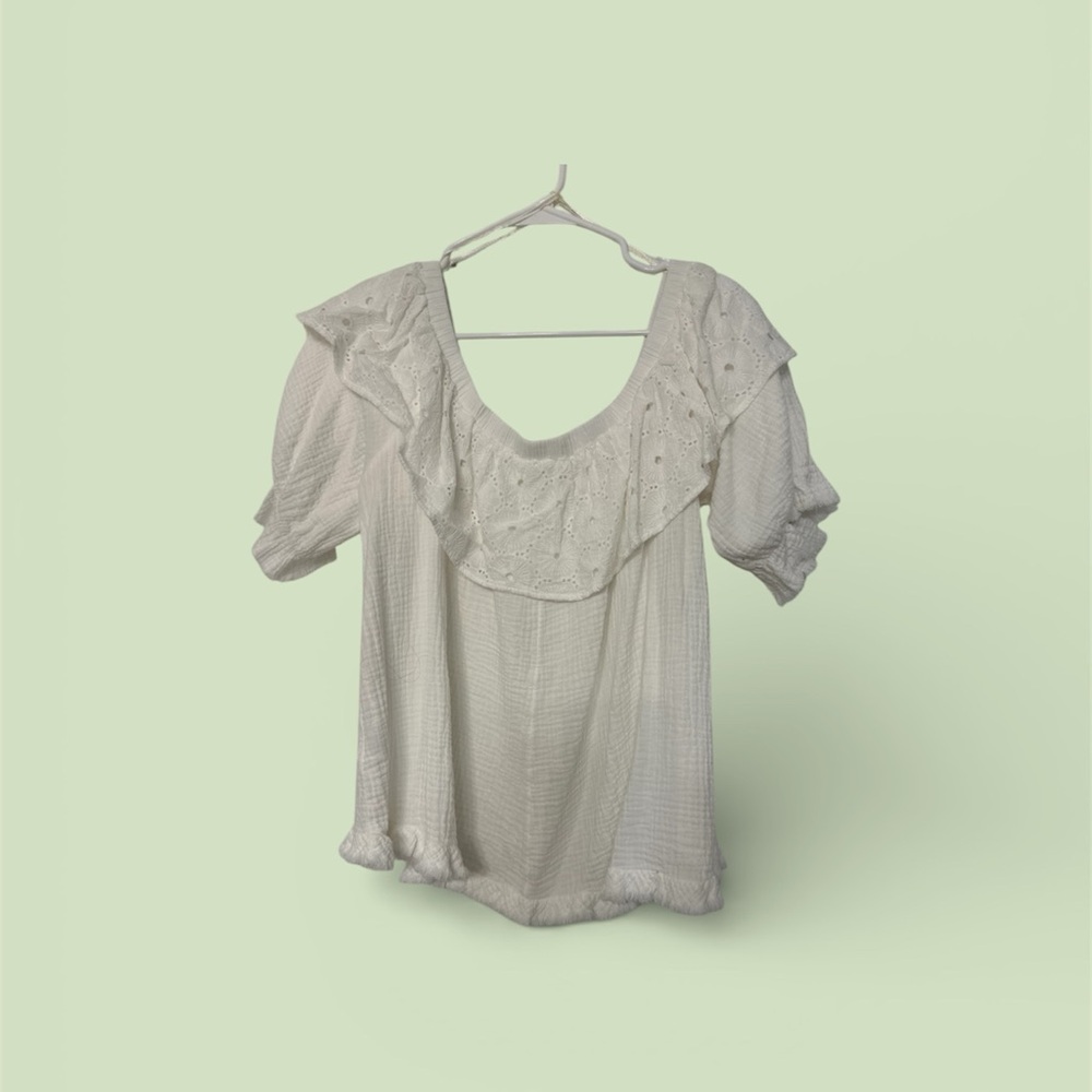 Umgee Cream Ruffled Blouse